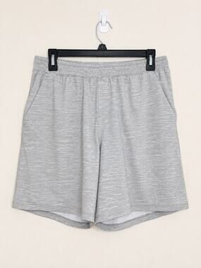 Lululemon Men’s Heather Gray Athletic Training Shorts Size Large Lightweight